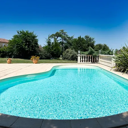 Grazia - Piscine Vila